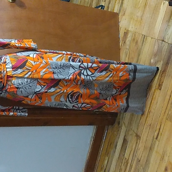 Tropical Leaf Print Maxi Dress - Picture 4 of 8